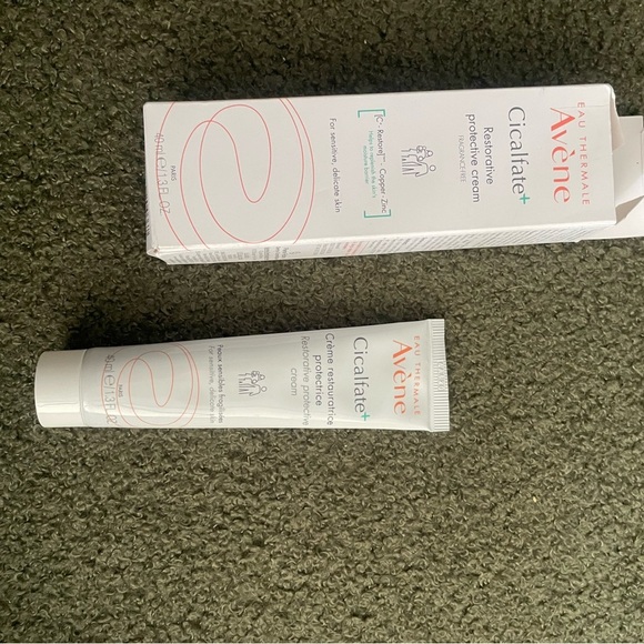 Avene Cicalfate Restorative Protective Cream - Picture 1 of 2